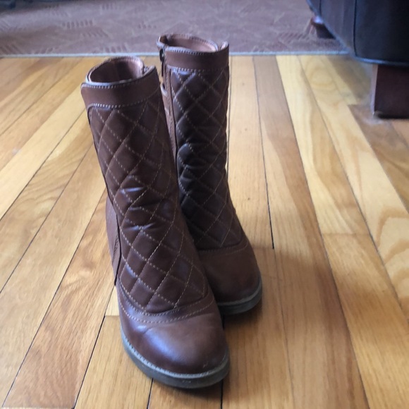 Women’s Arizona heeled boots - Picture 2 of 9